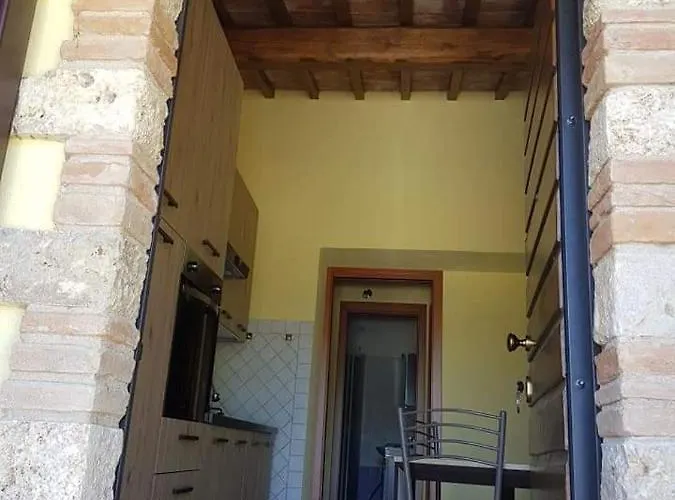 Lejlighed Il Nido Di Torre Lorenzetta Massa Martana